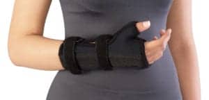 Woman with wrist in a splint